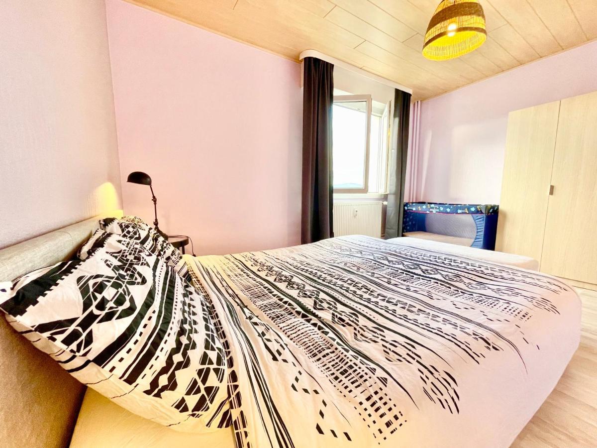 Colmar - La Cigogne - Balcon - Vue Degagee - Netflix - Wifi Fibre - Parking Gratuit - Quartier Populaire Apartment Luaran gambar