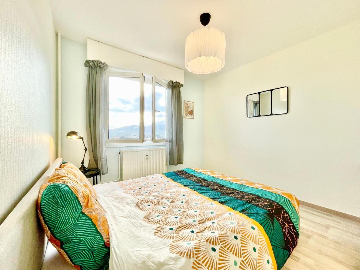 Colmar - La Cigogne - Balcon - Vue Degagee - Netflix - Wifi Fibre - Parking Gratuit - Quartier Populaire Apartment Luaran gambar
