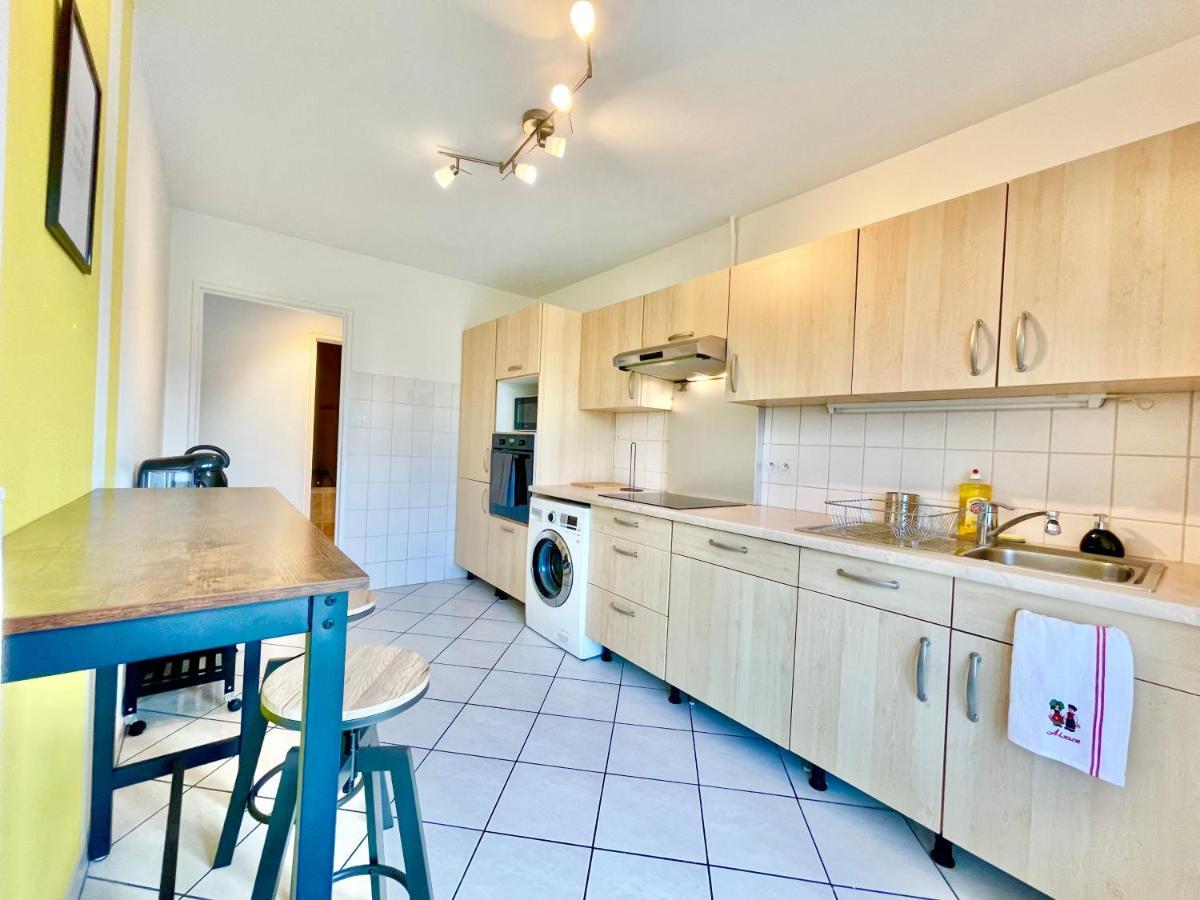 Colmar - La Cigogne - Balcon - Vue Degagee - Netflix - Wifi Fibre - Parking Gratuit - Quartier Populaire Apartment Luaran gambar